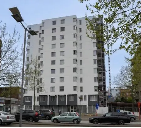 Apartment Skylodgenk Genk